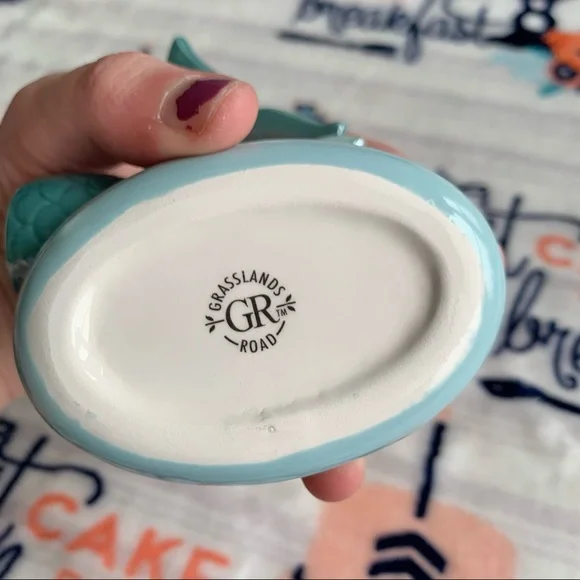 🧜🏻♀️ Nautical Coastal Teal Mermaid Fin S & P Shakers - Picture 6 of 7